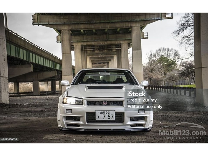 2025 Honda WR-V E SUV